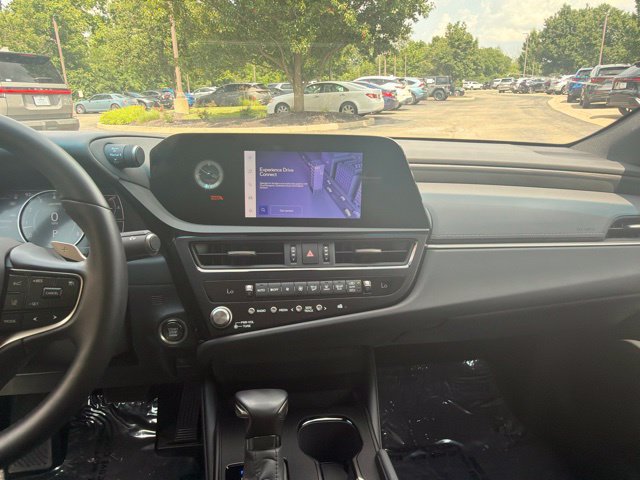 Certified 2025 Lexus ES 350 w/ Accessory Package (Z2) FWD image 14