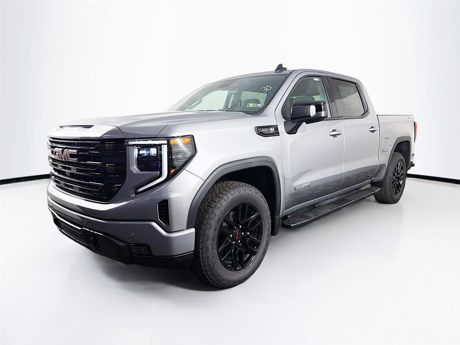New 2026 GMC Sierra 1500 Elevation image 3