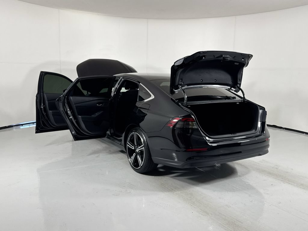Used 2025 Honda Accord Sport image 26