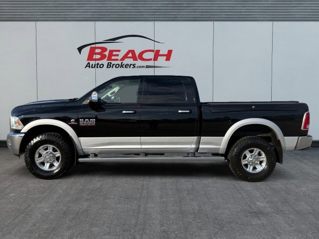 Used 2013 RAM 2500 Laramie w/ Convenience Group AWD/4WD image 3