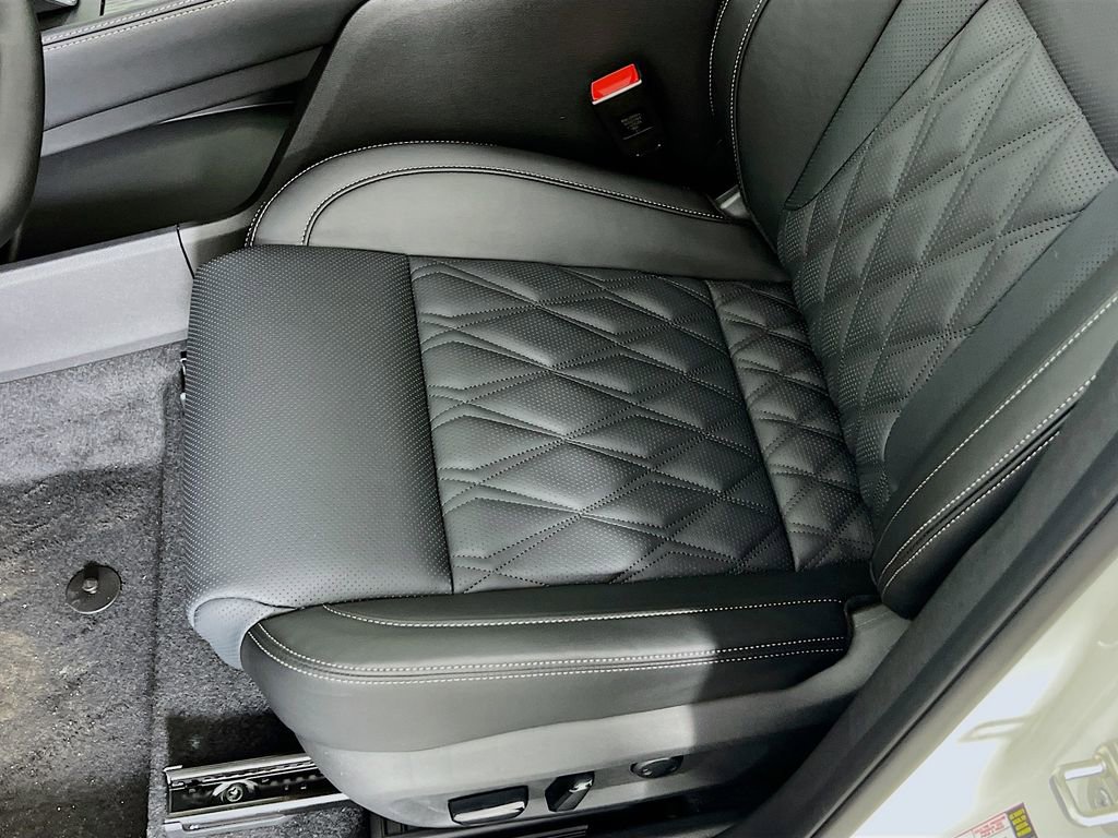 New 2026 Nissan Rogue Platinum w/ Platinum Premium Package image 18