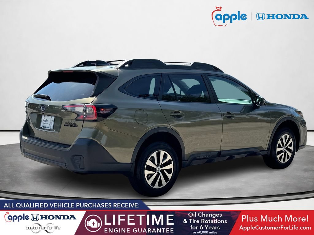 Used 2021 Subaru Outback Premium AWD/4WD image 3
