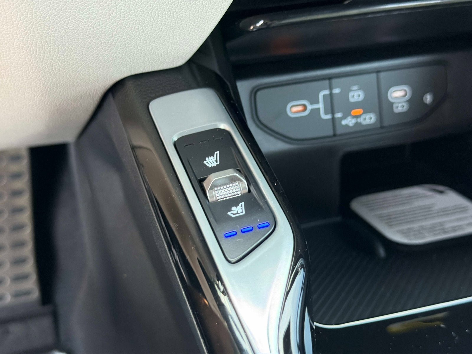 New 2026 Kia Sorento SX Prestige AWD/4WD image 25