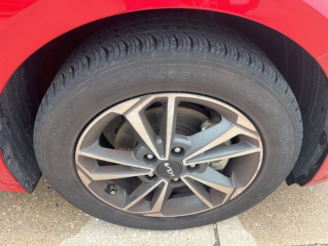 Used 2023 Kia Forte LXS image 56