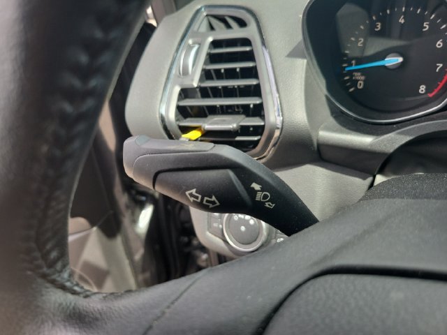Used 2019 Ford Escape Titanium w/ U9j03 - Titanium Tow Package AWD/4WD image 26