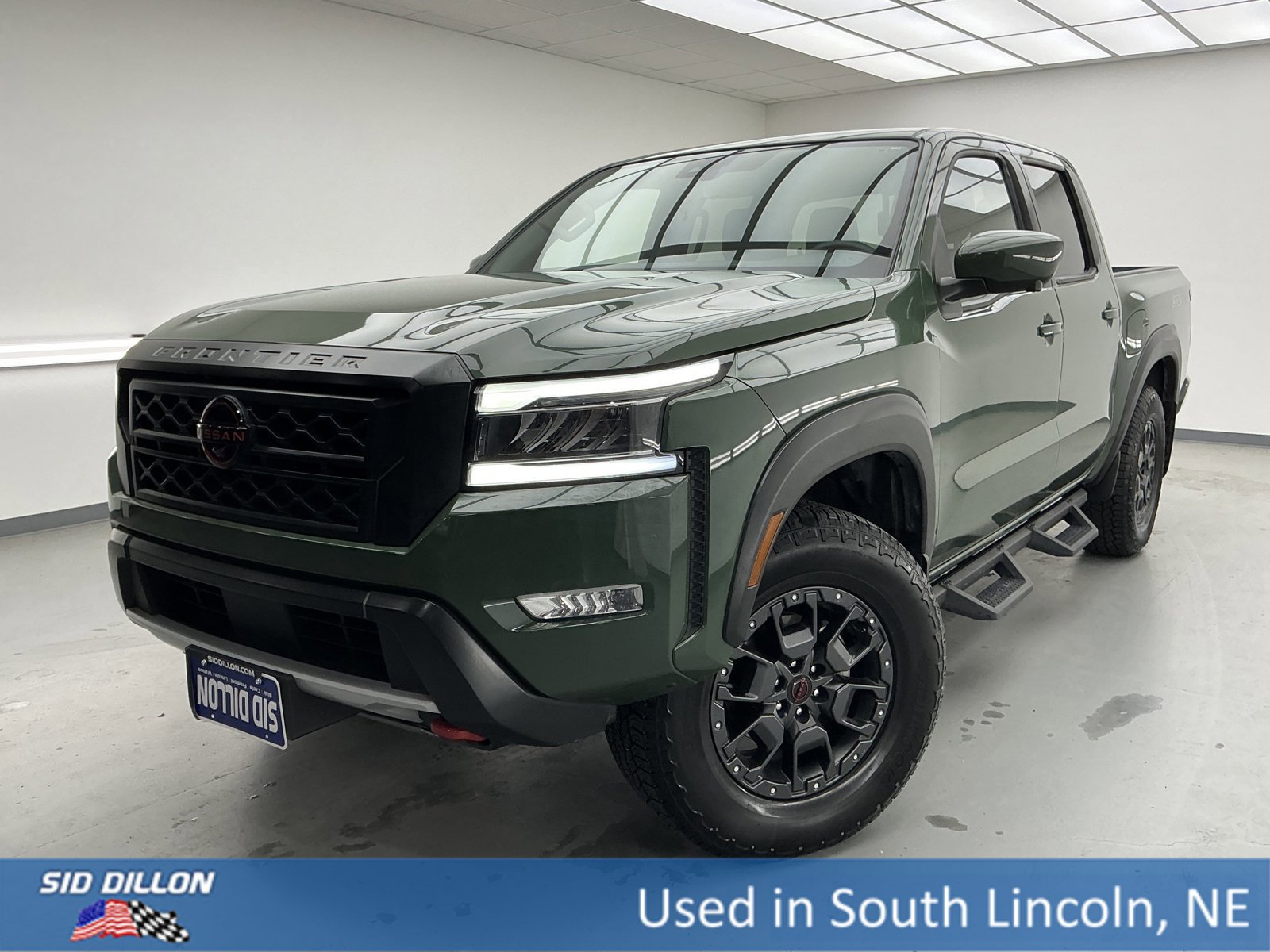 Used 2023 Nissan Frontier PRO-4X w/ Pro-4X Premium Package