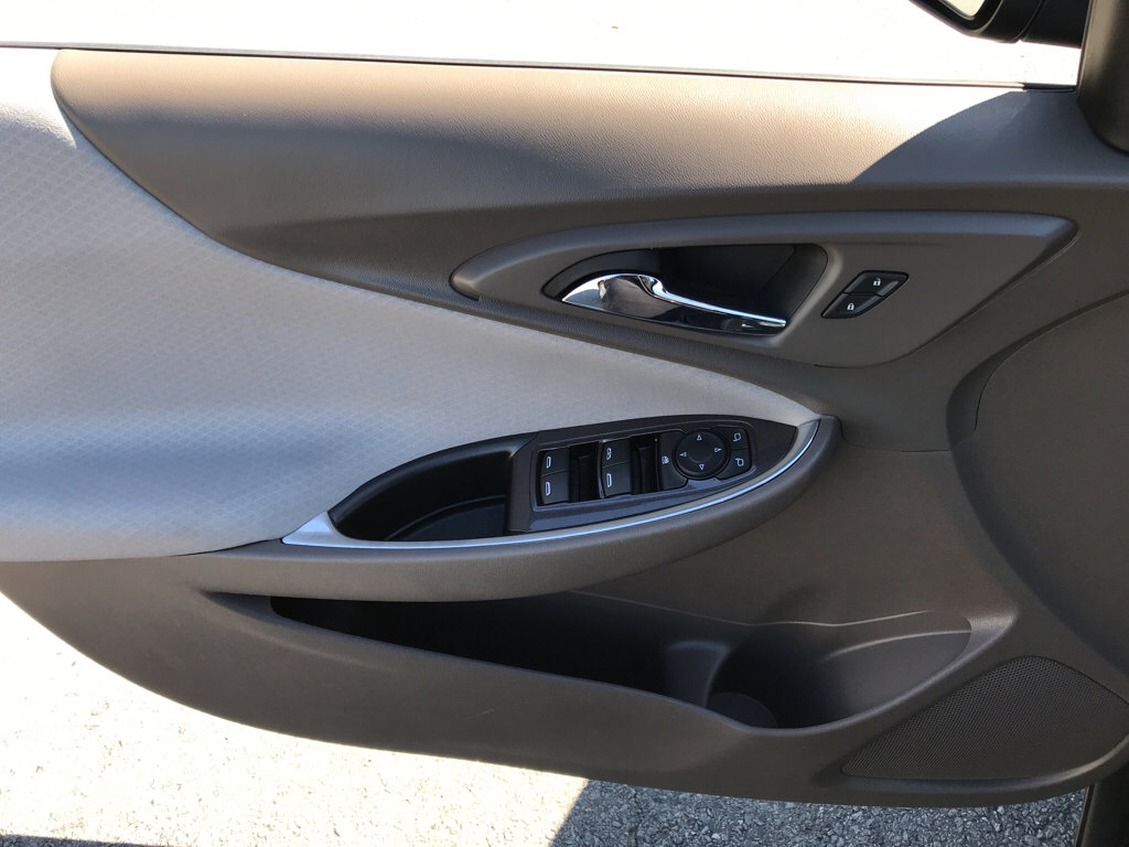Used 2022 Chevrolet Malibu LT FWD image 14