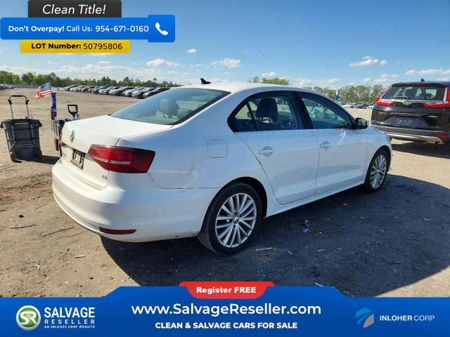 Used 2016 Volkswagen Jetta SEL w/ Lighting Package FWD image 4