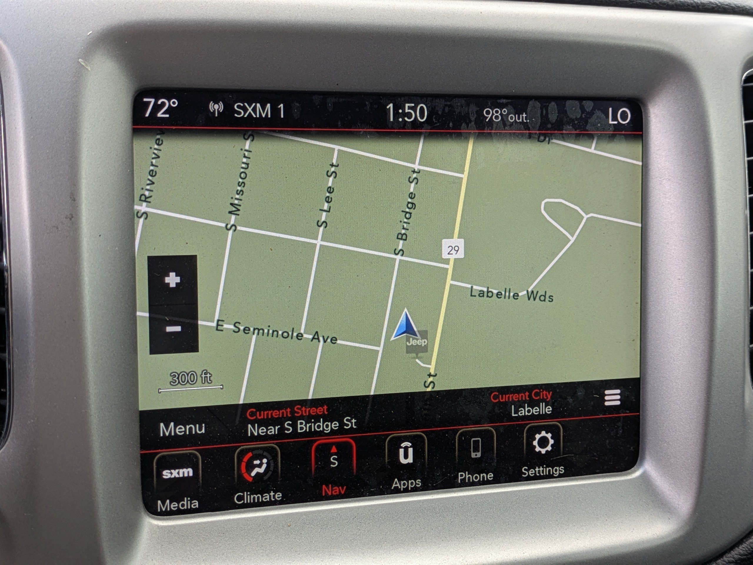 Used 2021 Jeep Compass Latitude FWD image 28