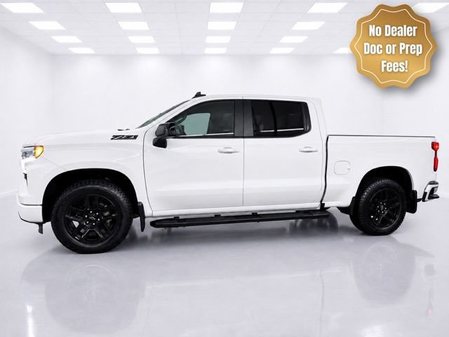 Used 2024 Chevrolet Silverado 1500 RST AWD/4WD image 2