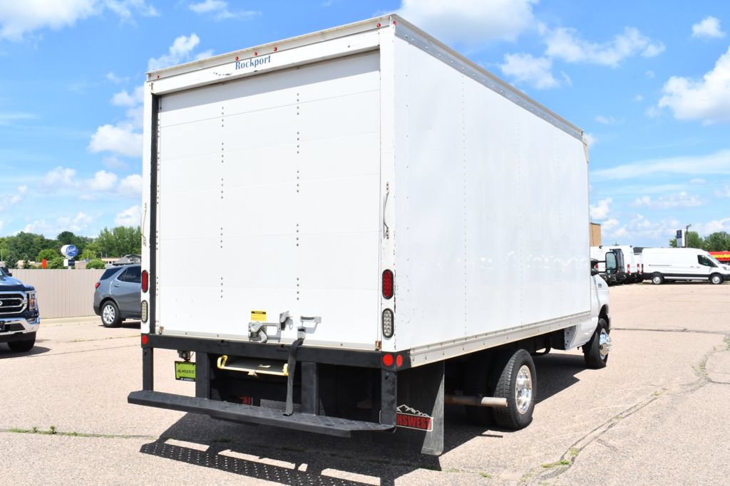Used 2015 Ford E-450 and Econoline 450 Super Duty RWD image 12