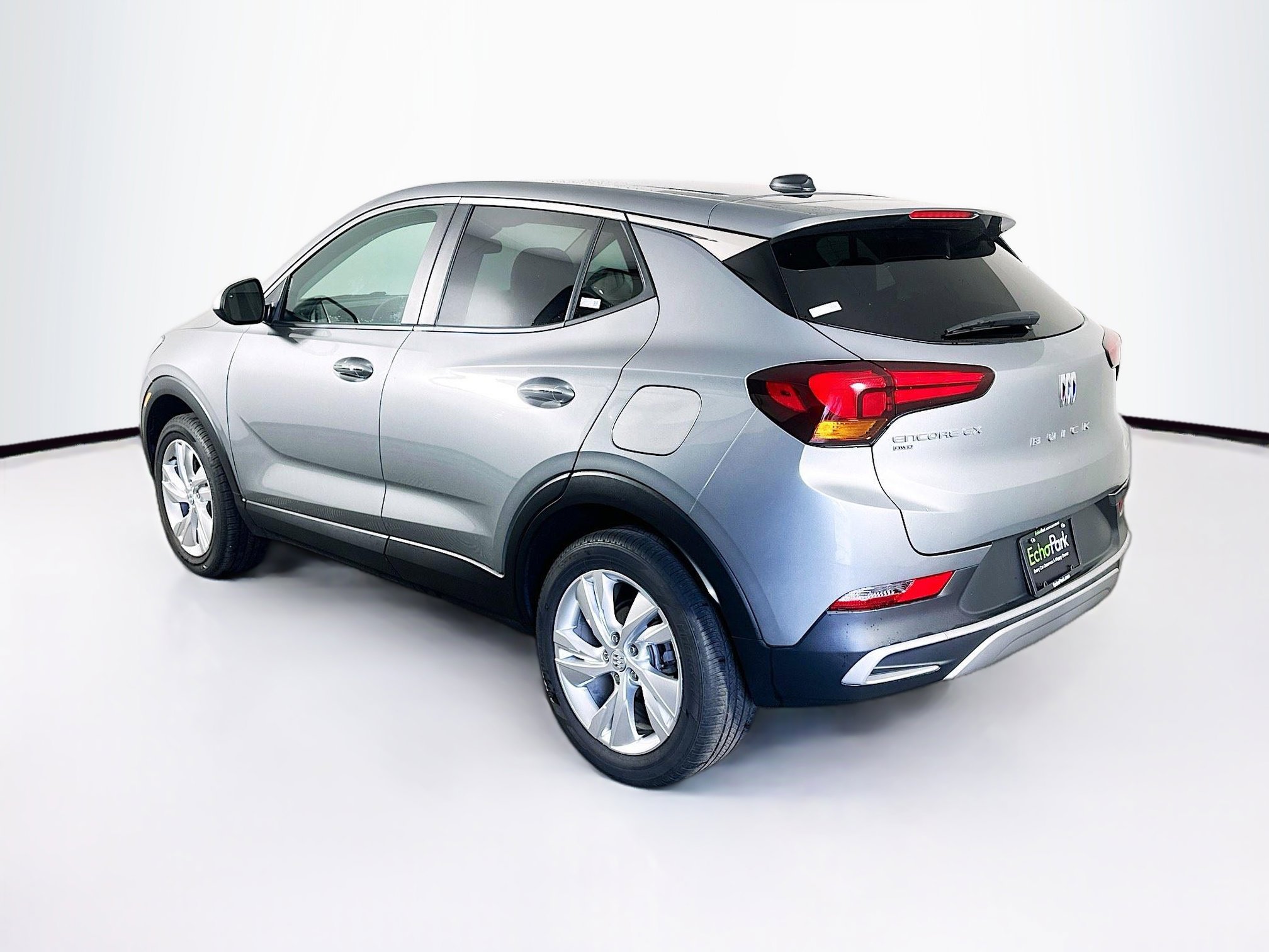 Used 2025 Buick Encore GX Preferred AWD/4WD image 5