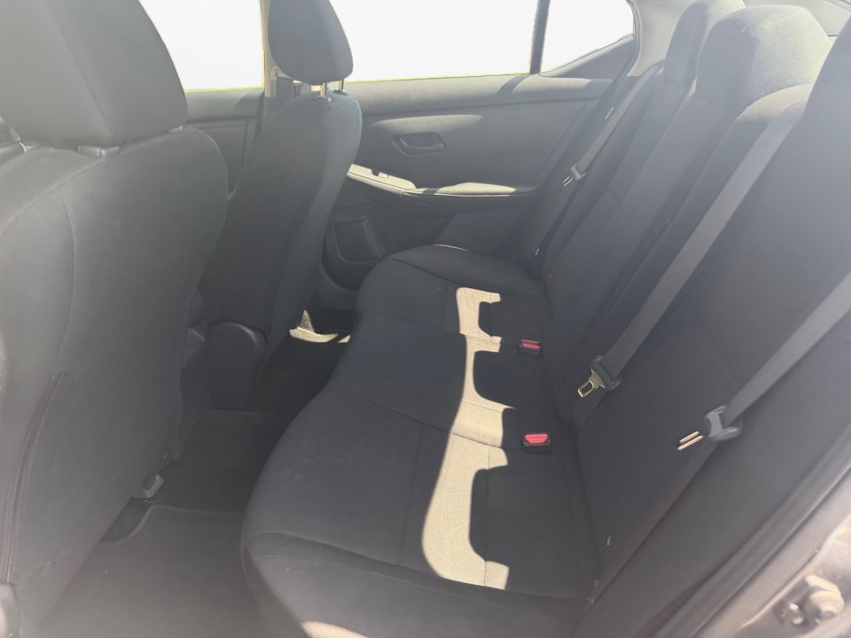 Used 2024 Nissan Sentra S FWD image 13