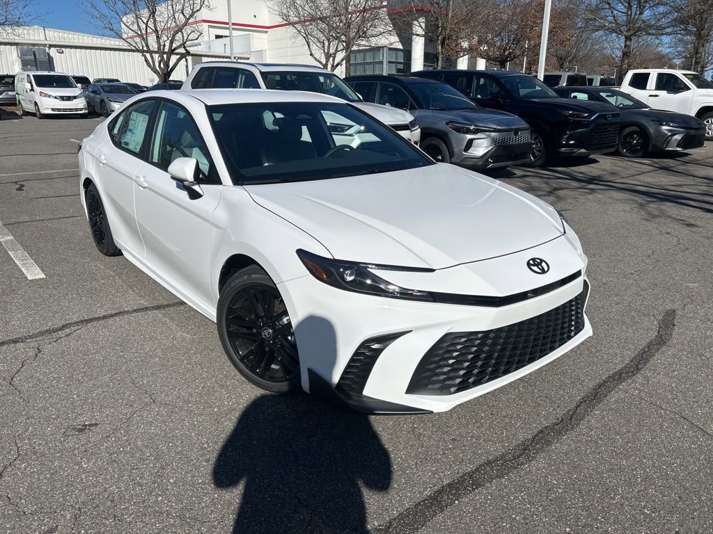 New 2026 Toyota Camry SE image 1