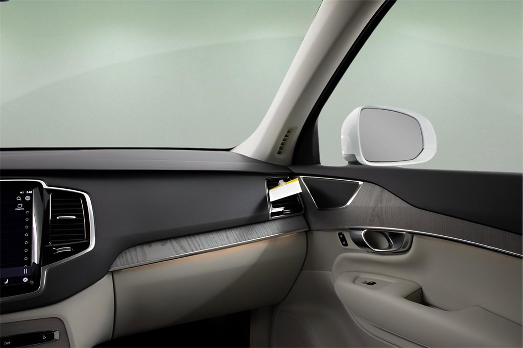 Certified 2025 Volvo XC90 T8 Plus w/ Protection Package Premier image 36