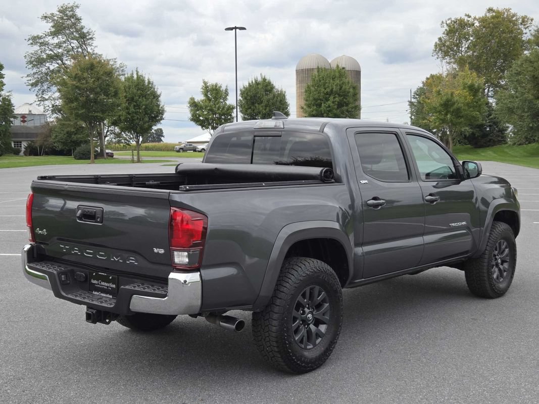 Used 2023 Toyota Tacoma SR5 AWD/4WD image 9