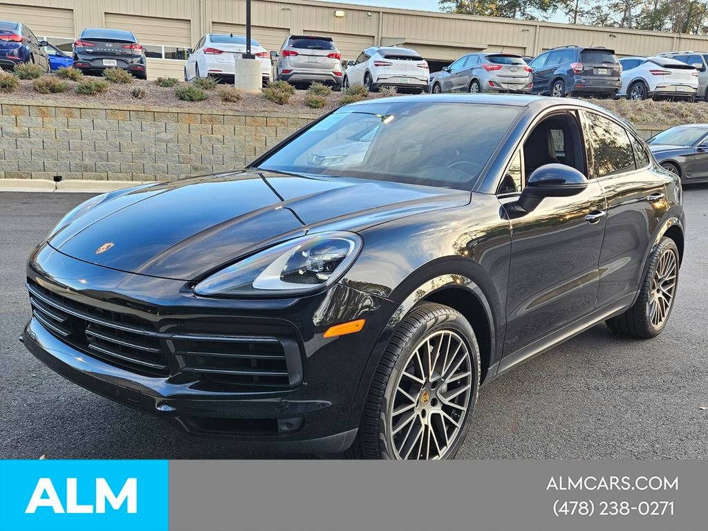 Used 2023 Porsche Cayenne Platinum Edition image 1