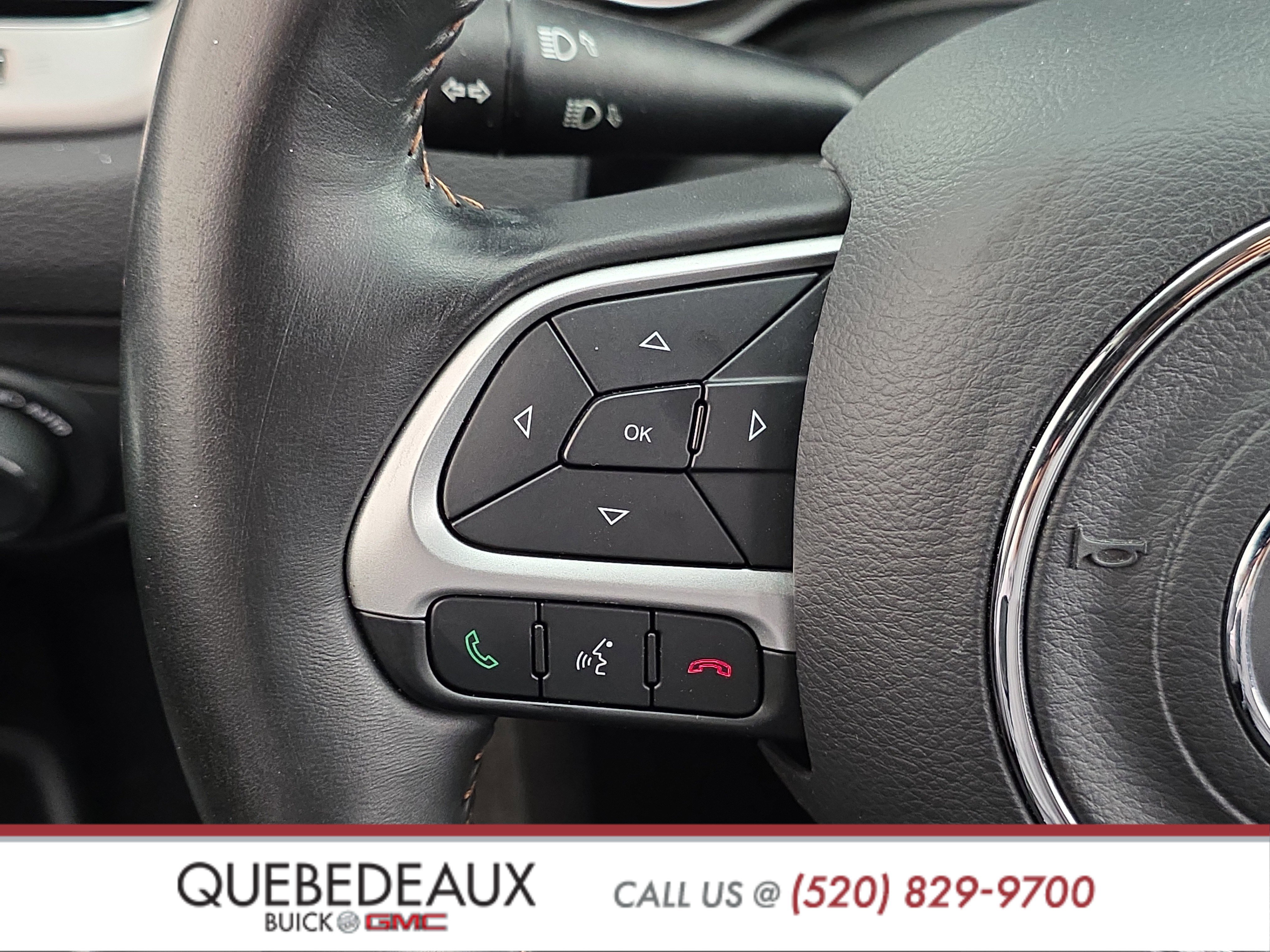 Used 2019 Jeep Compass Latitude w/ Popular Equipment Group FWD image 14