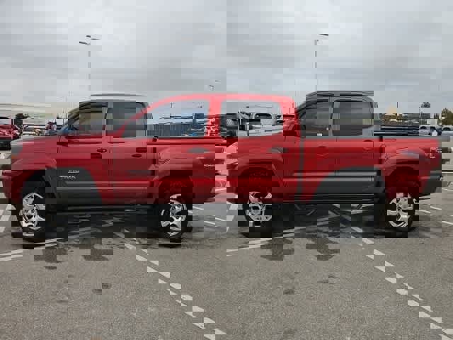 Used 2010 Toyota Tacoma 4x4 Double Cab image 8
