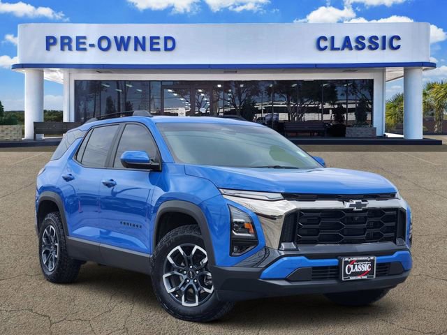 Used 2025 Chevrolet Equinox ACTIV w/ Safety and Technology Package AWD/4WD image 1