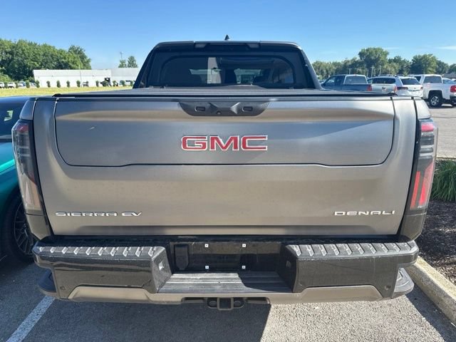 Used 2026 GMC Sierra EV Denali AWD/4WD image 3