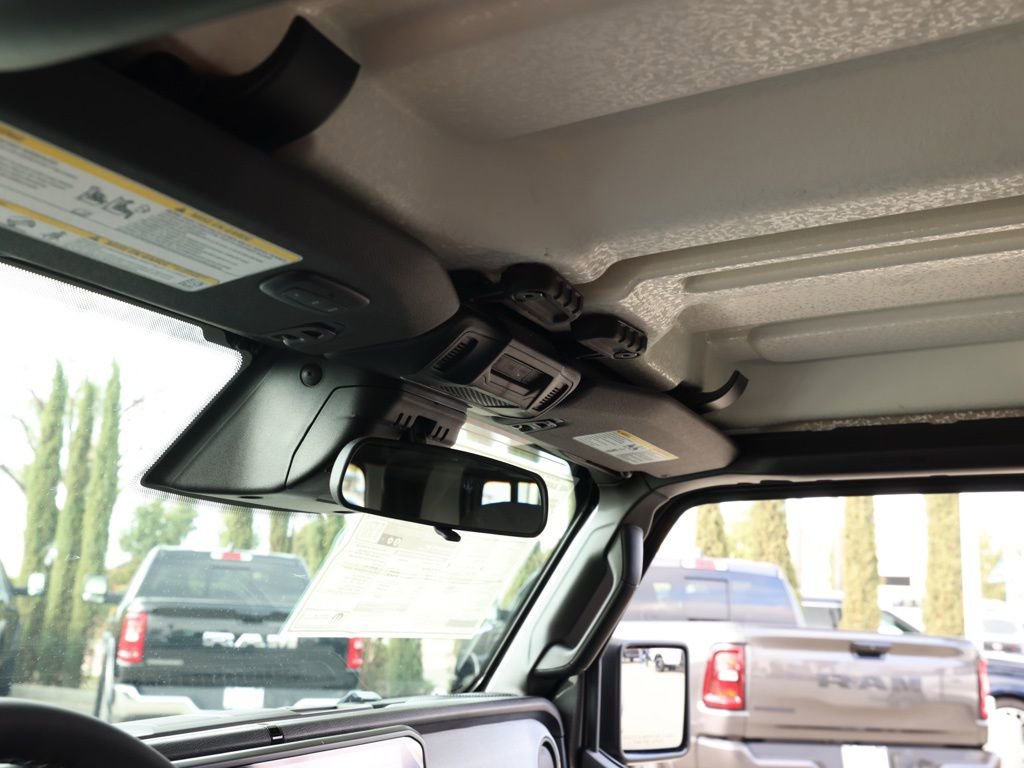 New 2026 Jeep Gladiator Sport image 13