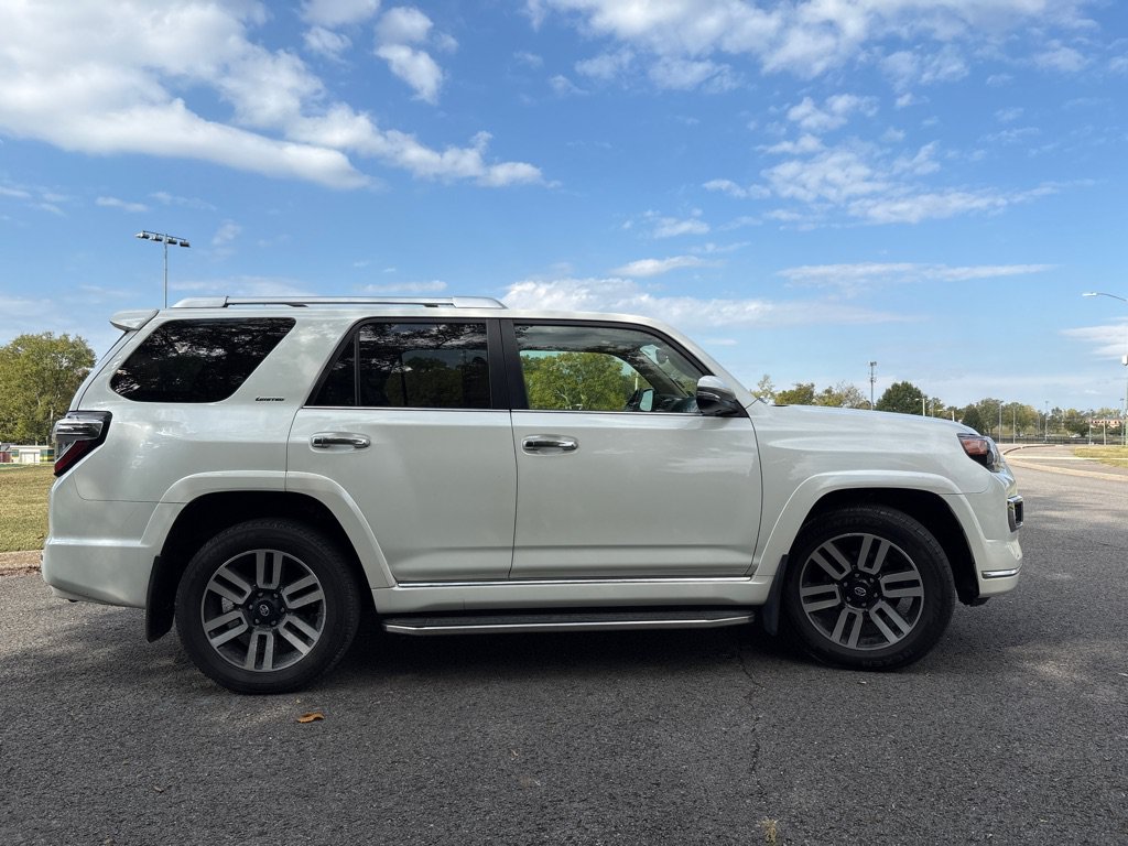 Used 2019 Toyota 4Runner Limited RWD image 7