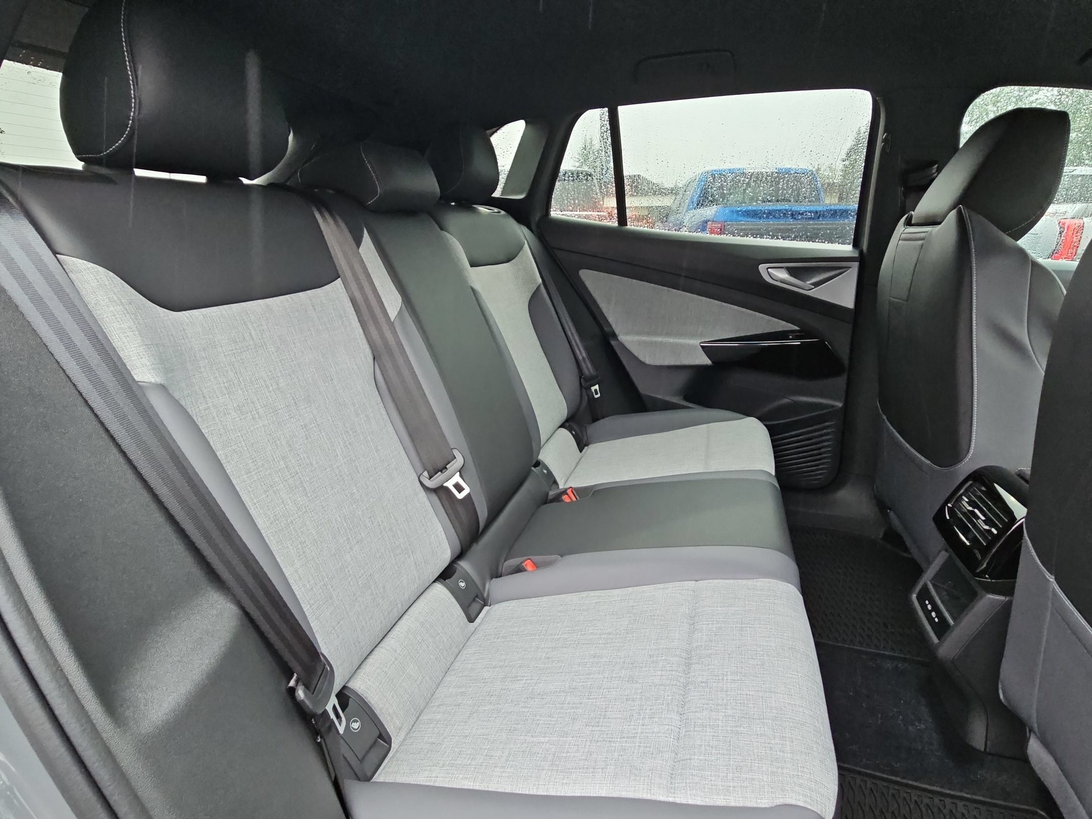 New 2026 Volkswagen ID.4 Pro AWD/4WD image 27