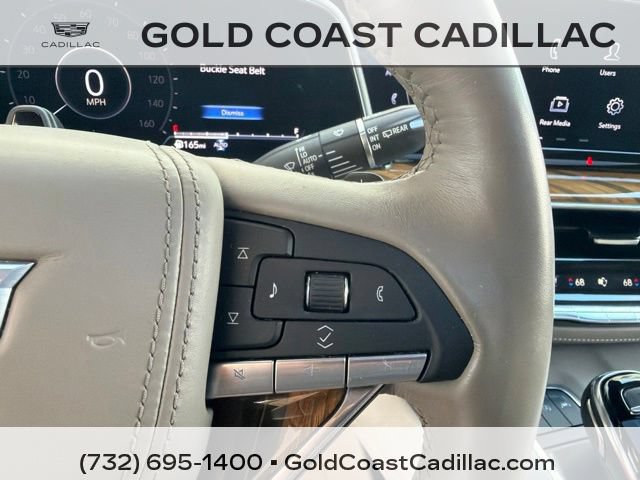 Used 2024 Cadillac Escalade Premium Luxury Platinum AWD/4WD image 28