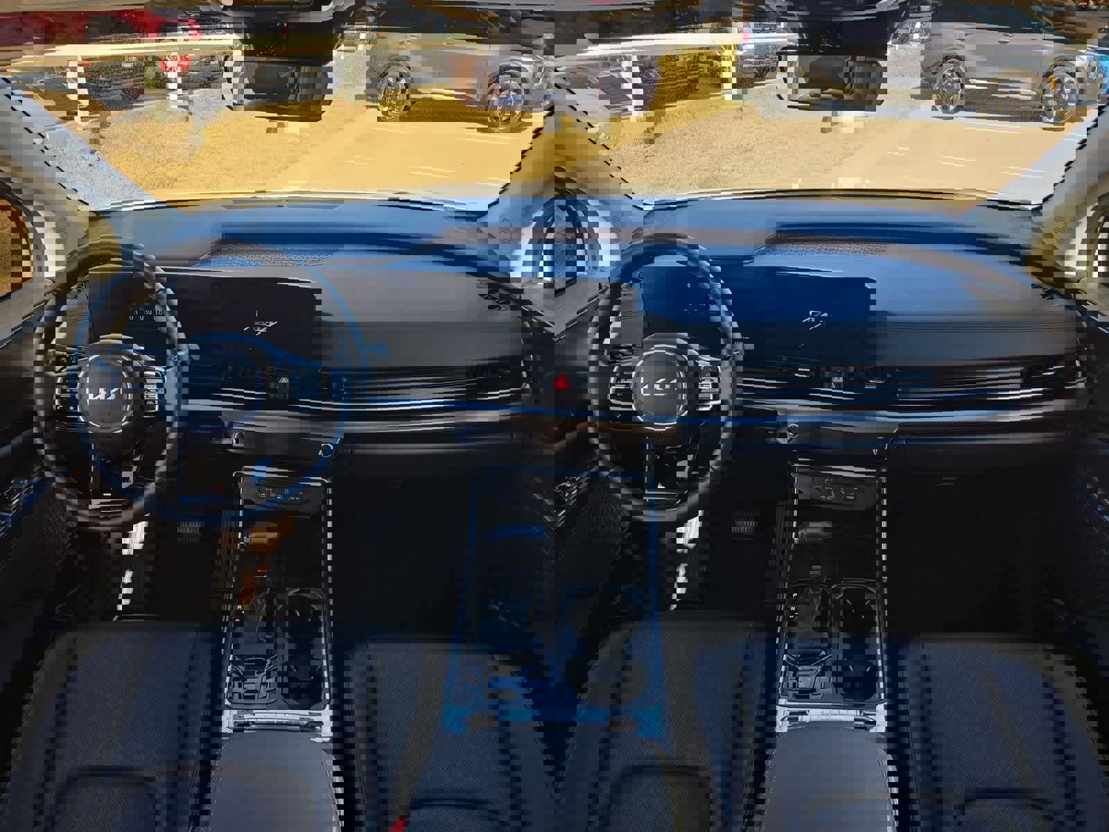 Certified 2025 Kia Carnival SX w/ SX Dark Edition Package image 13