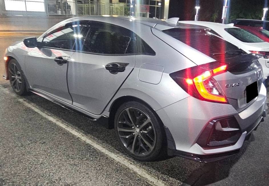 Used 2021 Honda Civic Sport image 3