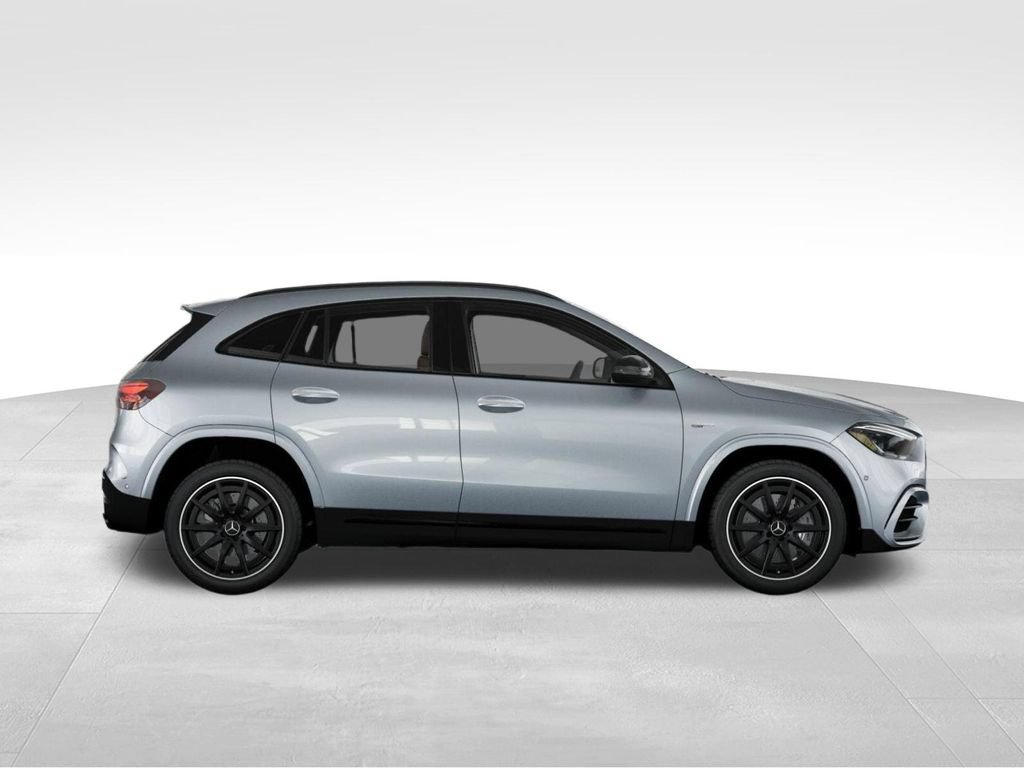 New 2026 Mercedes-Benz GLA 35 AMG 4MATIC image 2