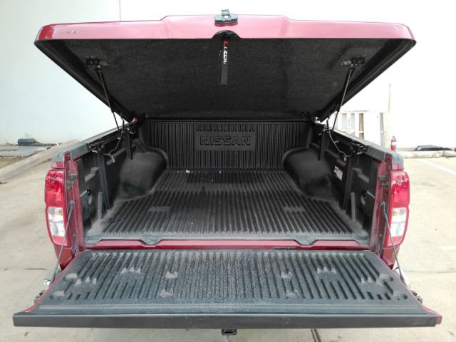 Used 2018 Nissan Frontier SV RWD image 24