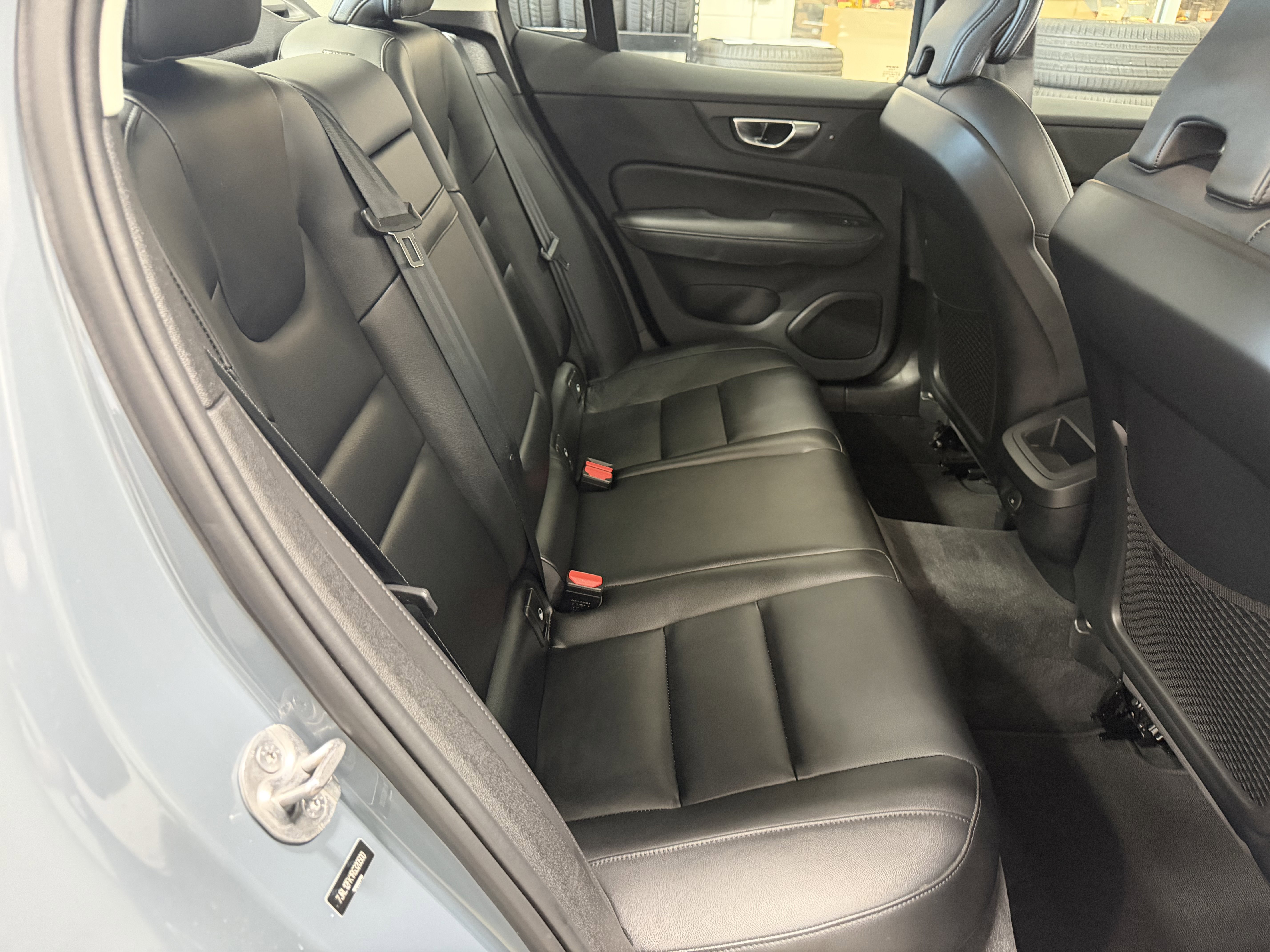 Used 2024 Volvo S60 B5 Core image 29