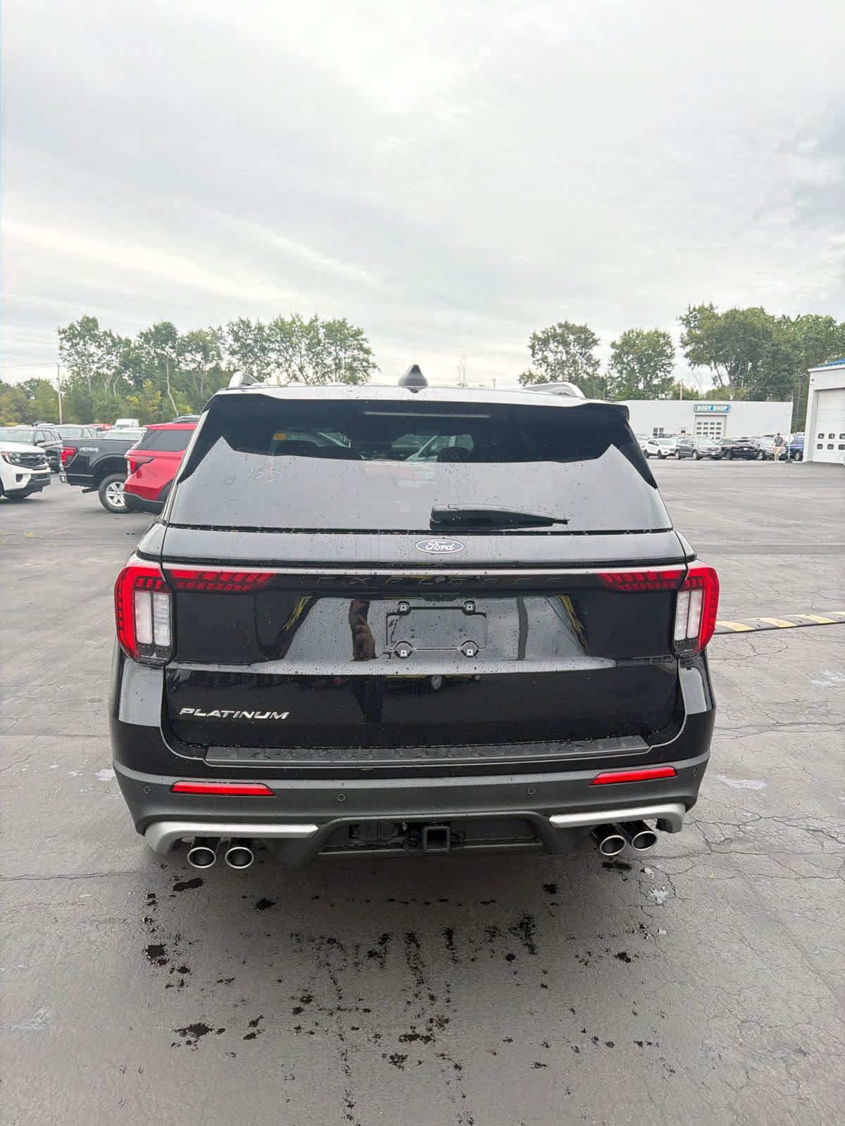 New 2027 Ford Explorer Platinum w/ 3.0L Ultimate Package AWD/4WD image 6