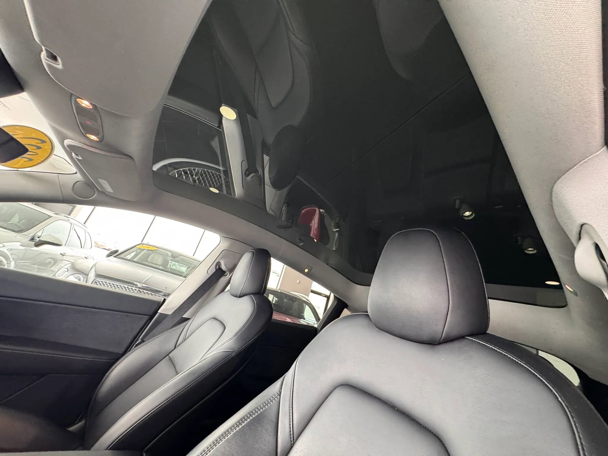 Used 2022 Tesla Model Y Performance image 38