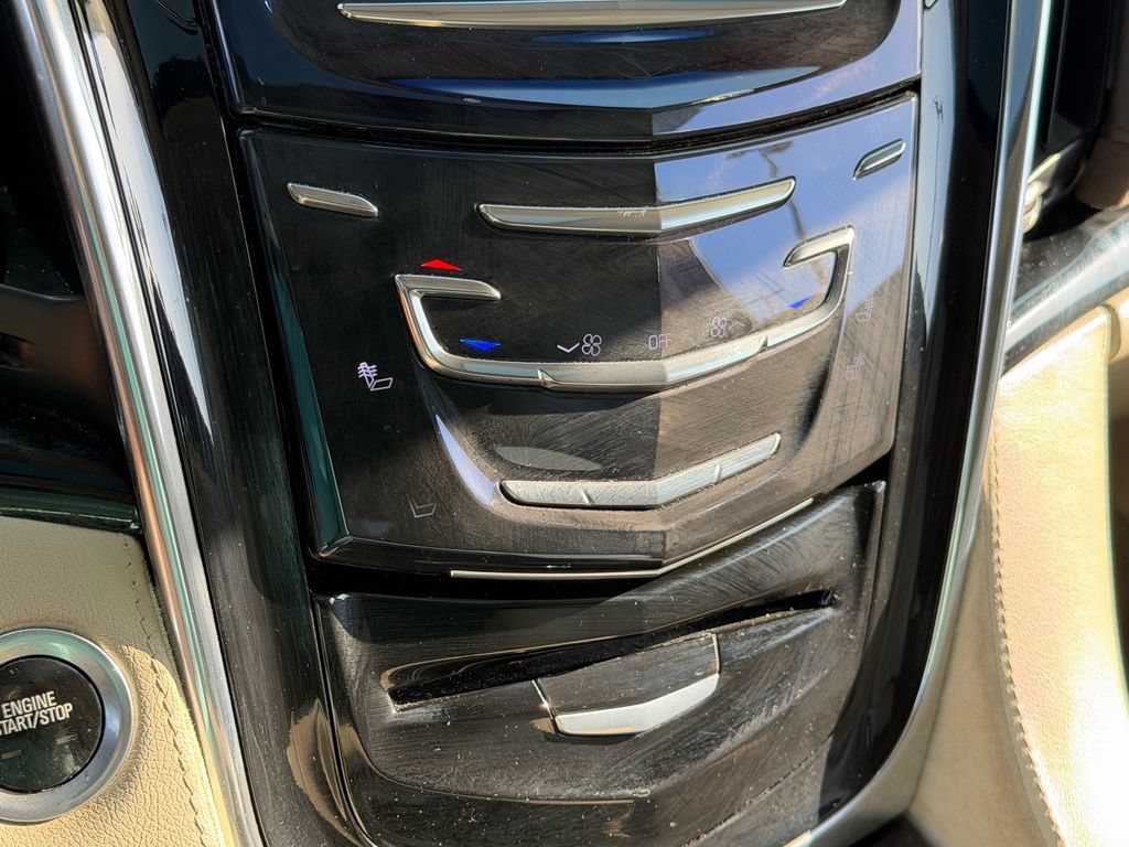 Used 2016 Cadillac Escalade Premium AWD/4WD image 22