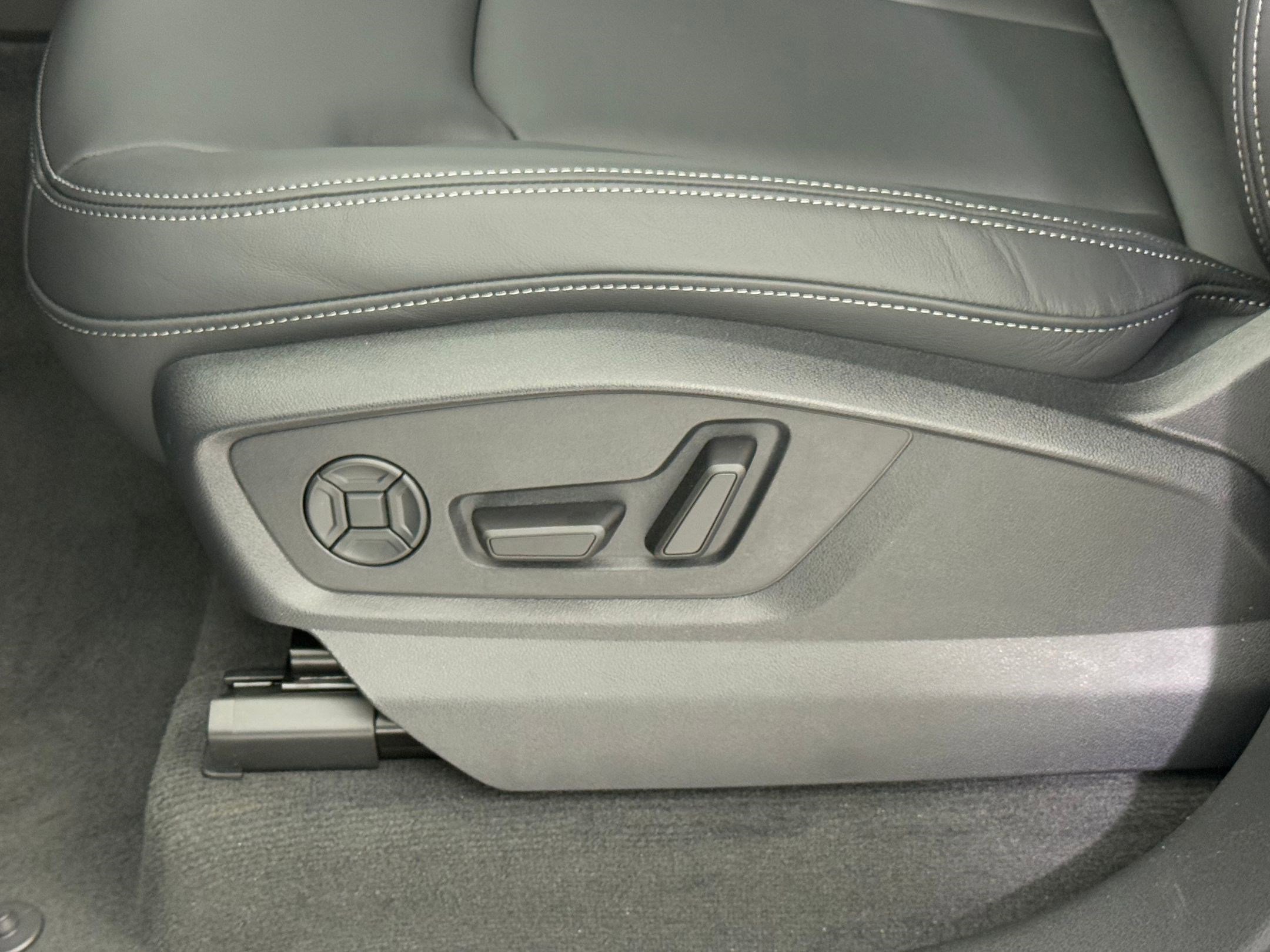 New 2026 Audi Q7 2.0T Premium image 14