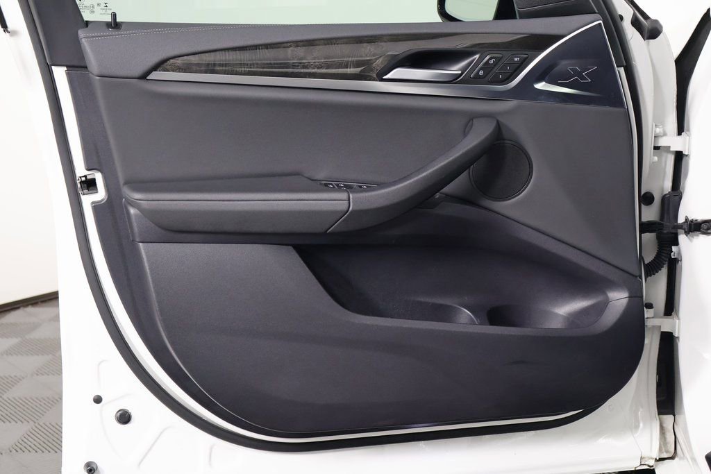 Used 2019 BMW X3 M40i w/ Premium Package image 12