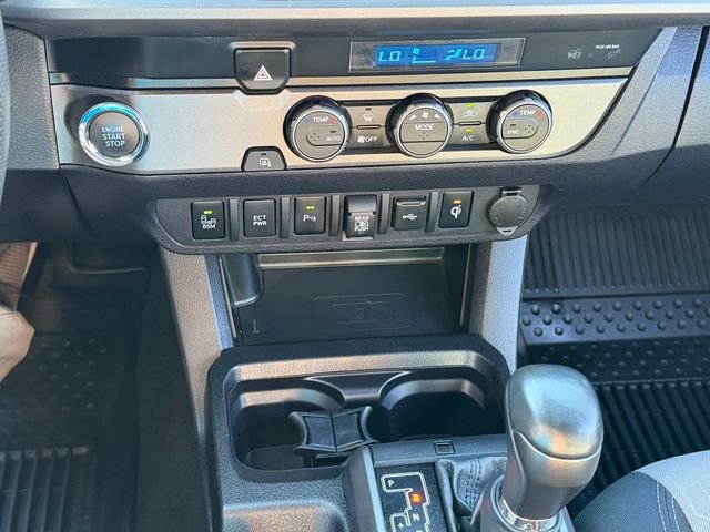 Used 2022 Toyota Tacoma TRD Sport w/ Technology Package image 18