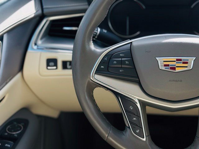 Used 2020 Cadillac XT5 Premium Luxury FWD image 50