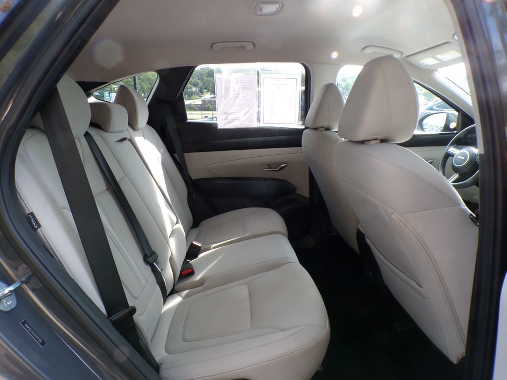 Certified 2025 Hyundai Tucson SEL AWD/4WD image 20