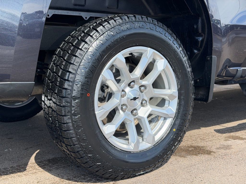 Used 2023 Chevrolet Silverado 1500 RST w/ Z71 Off-Road Package AWD/4WD image 26