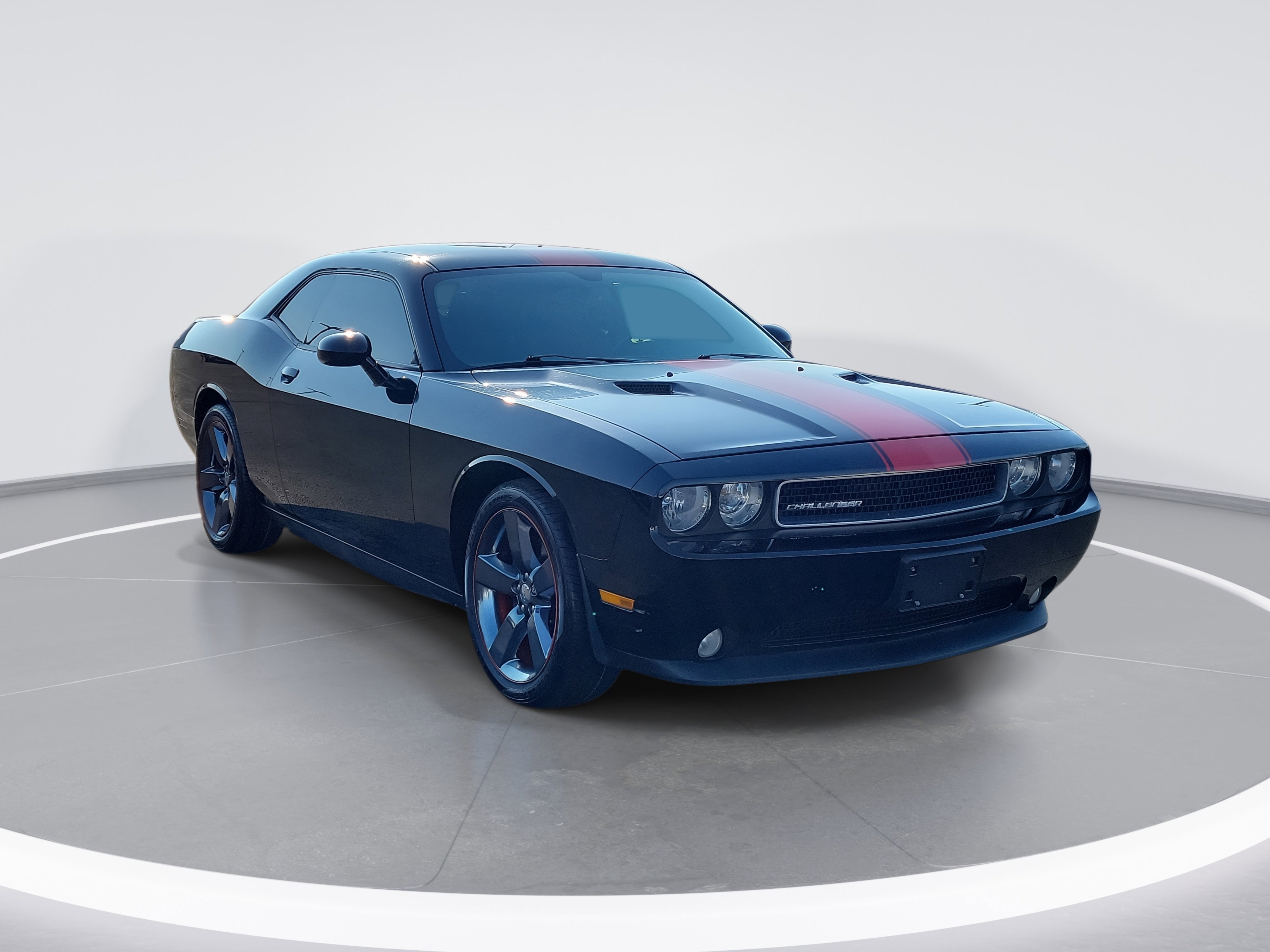 Used 2012 Dodge Challenger Rallye Redline image 2