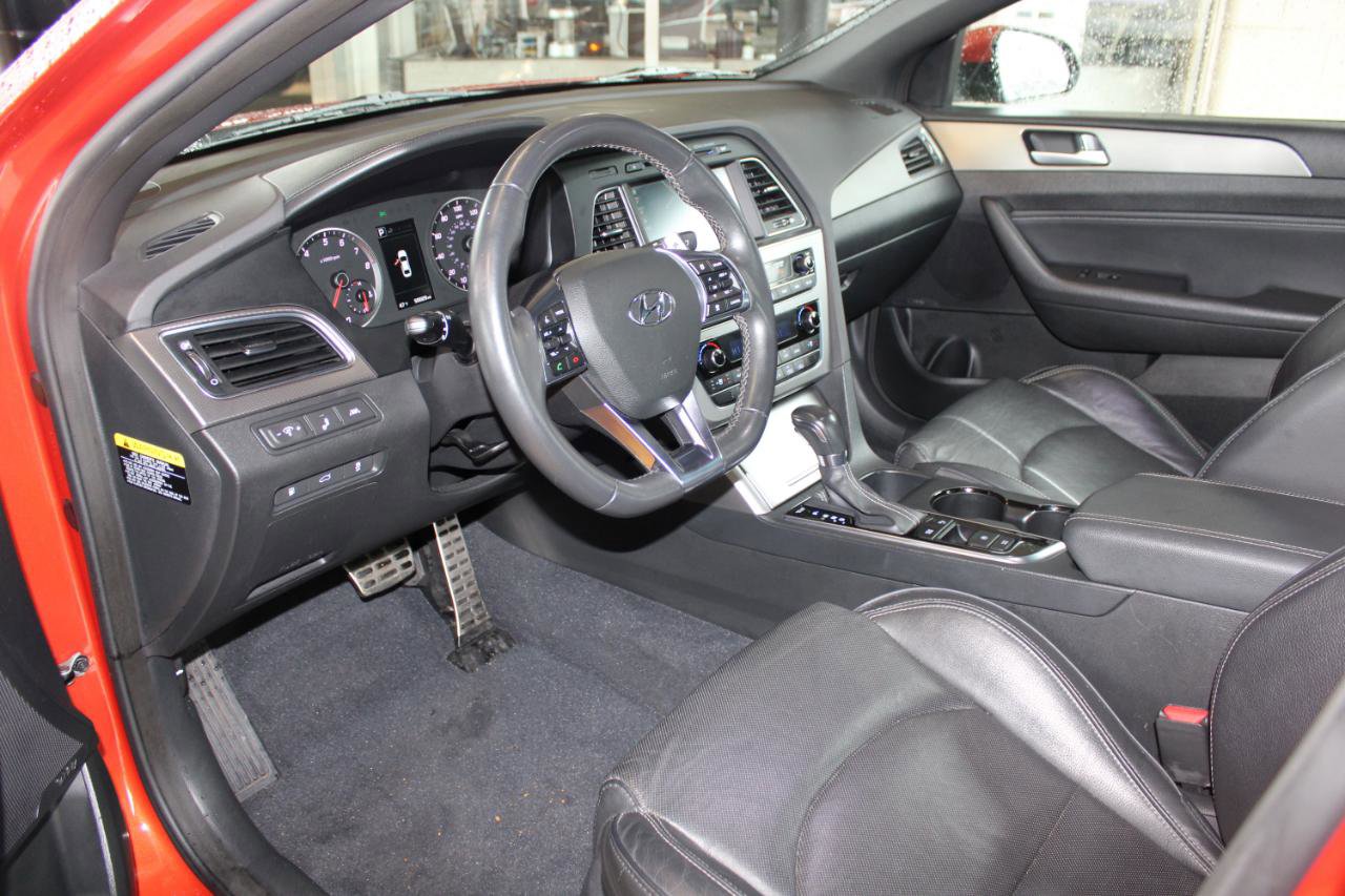 Used 2015 Hyundai Sonata Limited 2.0T FWD image 9