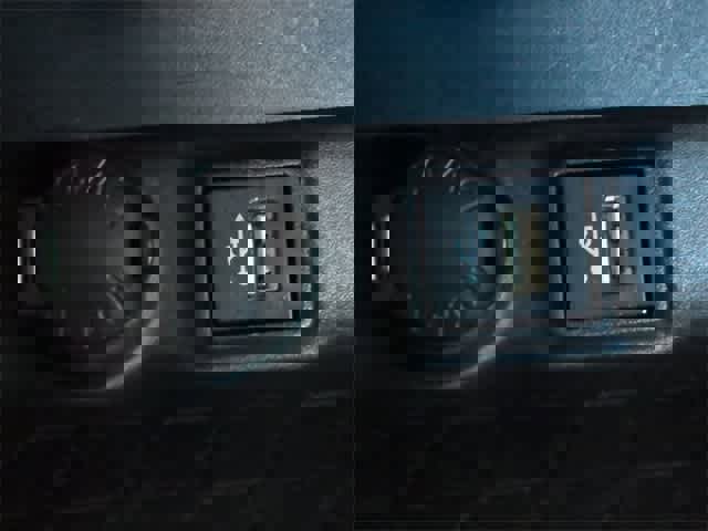 Used 2023 Toyota RAV4 LE image 31