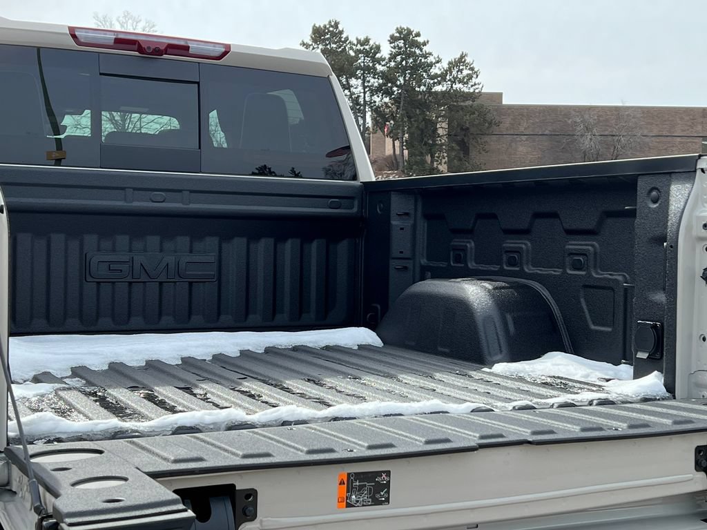 New 2026 GMC Sierra 1500 AT4X AWD/4WD image 10