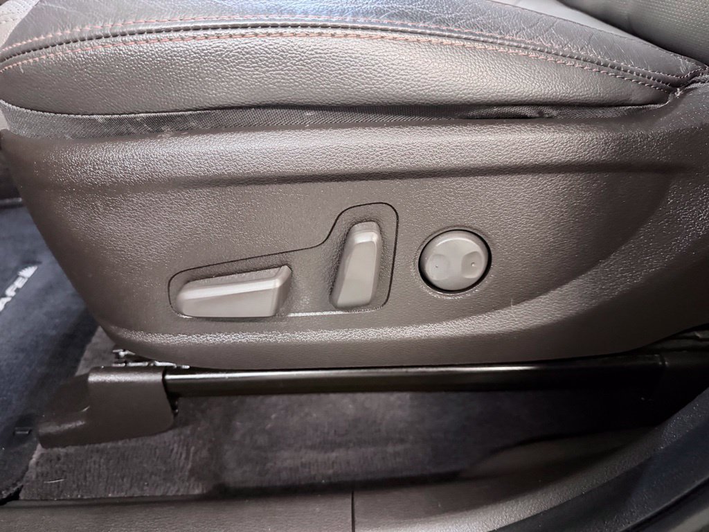 Used 2020 Hyundai Santa Fe SEL FWD image 11