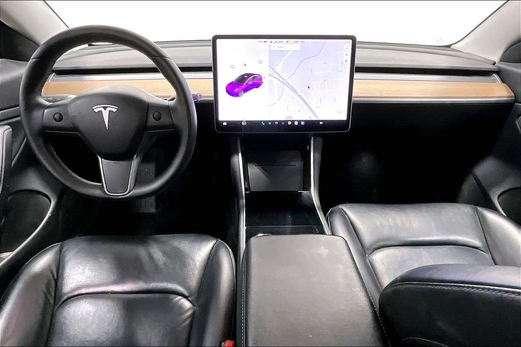 Used 2019 Tesla Model 3 Long Range image 17