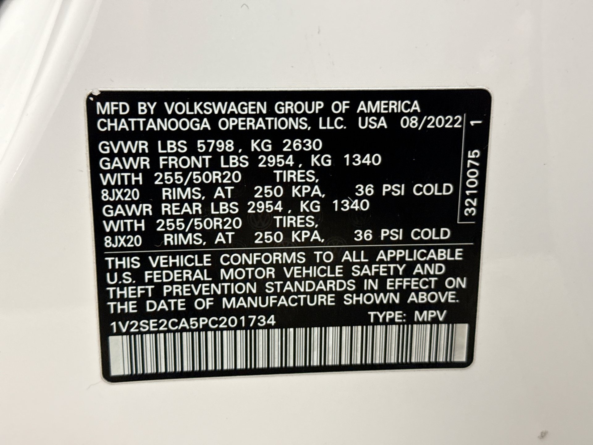 Used 2023 Volkswagen Atlas Cross Sport SEL R-Line AWD/4WD image 25